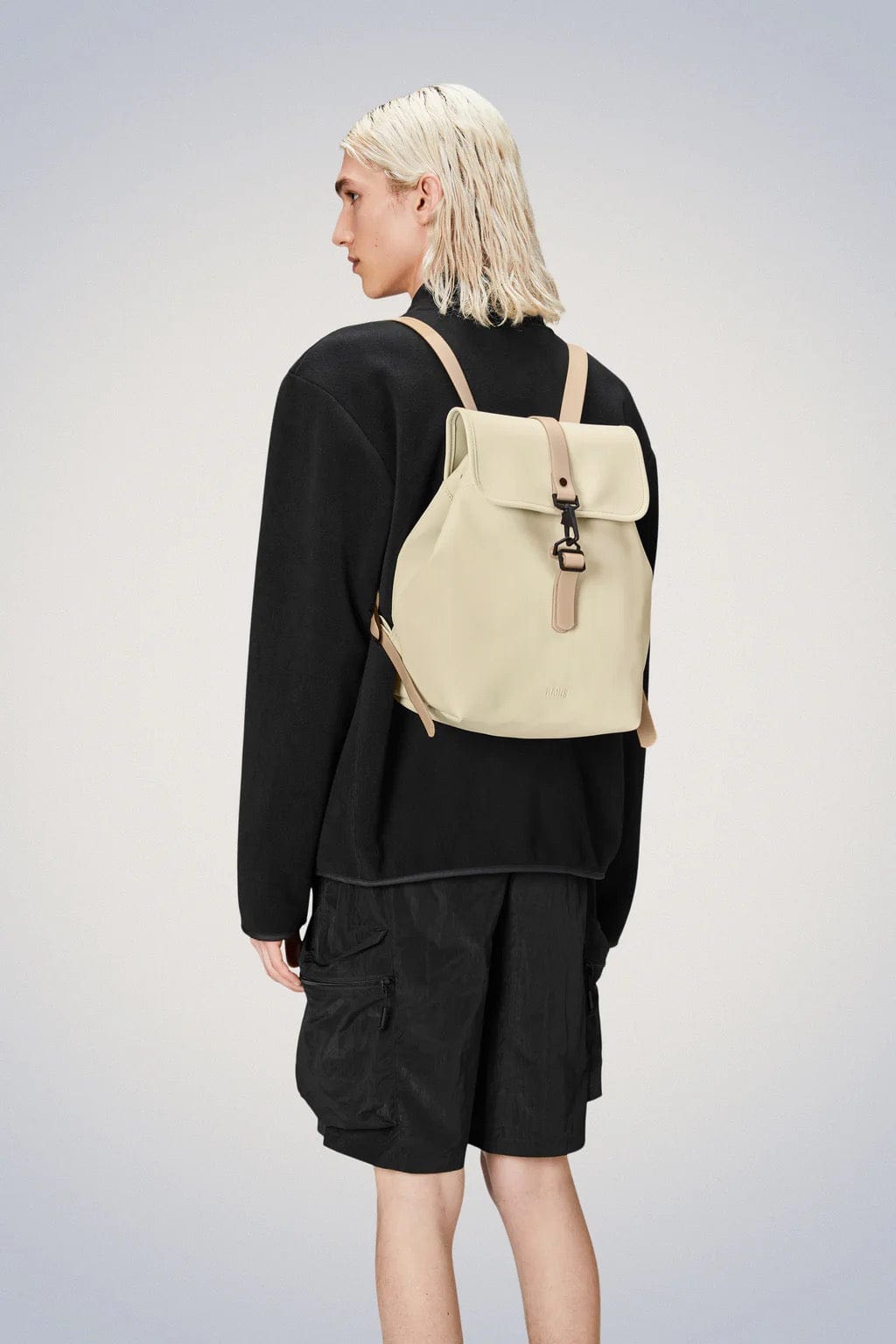 Backpacks RAINS Bucket Backpack - Waterproof Drawstring Bag Light Gray